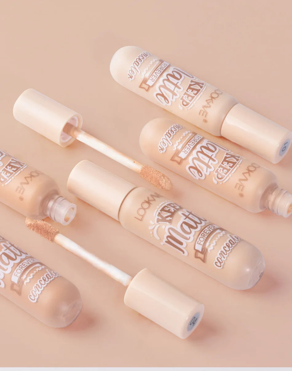 Face Concealer, natural hold, waterproof and sweatproof, covers imperfections