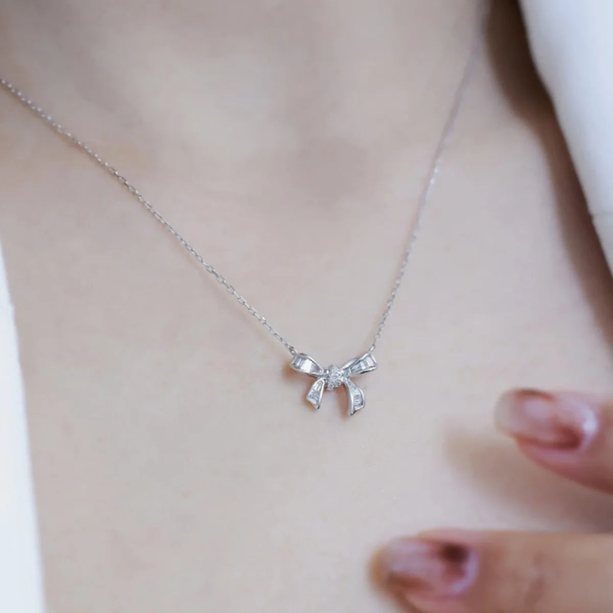 S925 Sterling Silver Women's Necklace Cute Bow Zirconia Pendant Necklace French Jewellery for Daily Wear Holiday Party Gifts