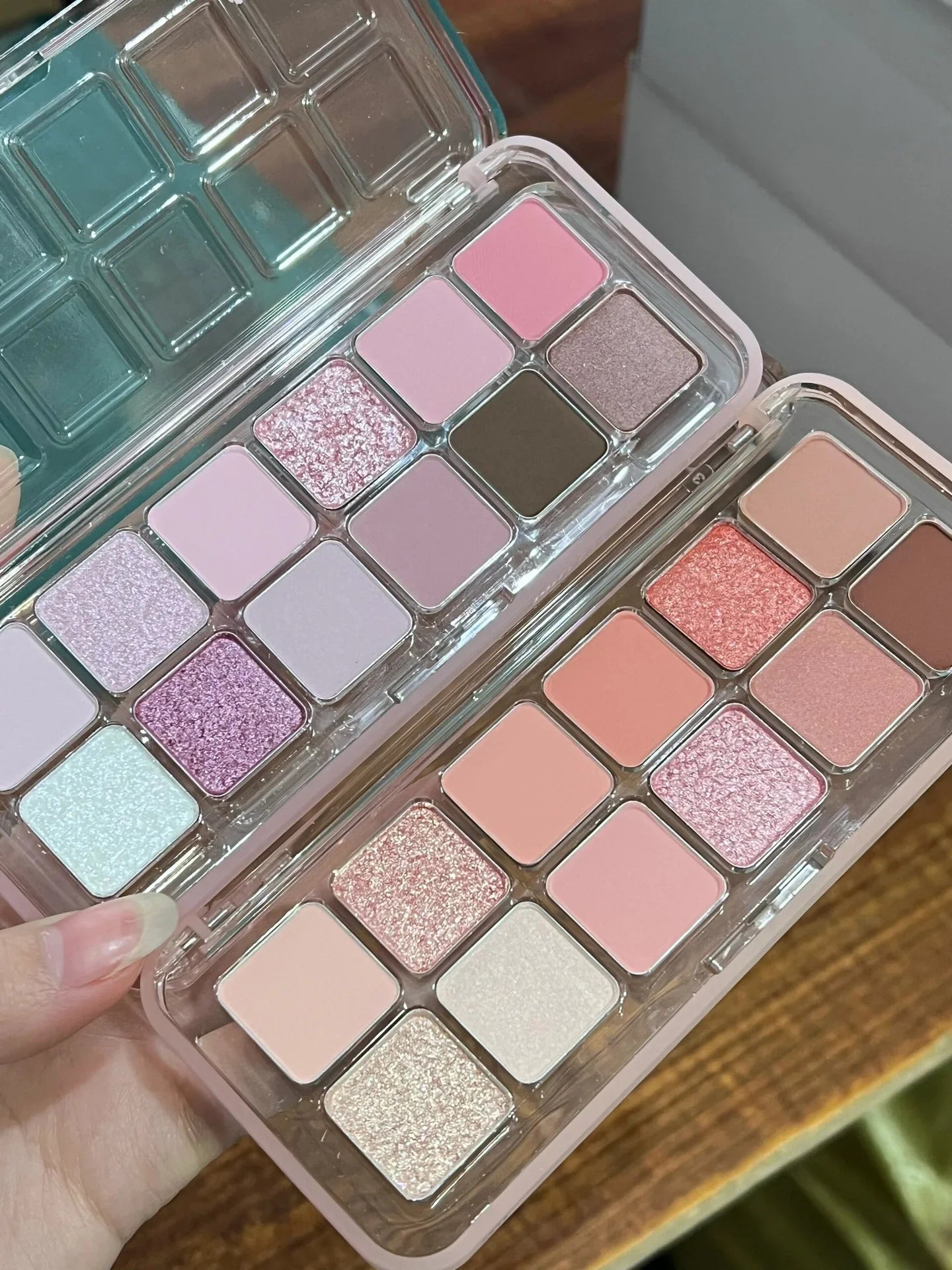 12 Colors Pink Eye Shadow Pallete Clear Glitter Pearl ,Girl Beginner Makeup Nude Eyeshadow Low Saturation Korean Cosmetics