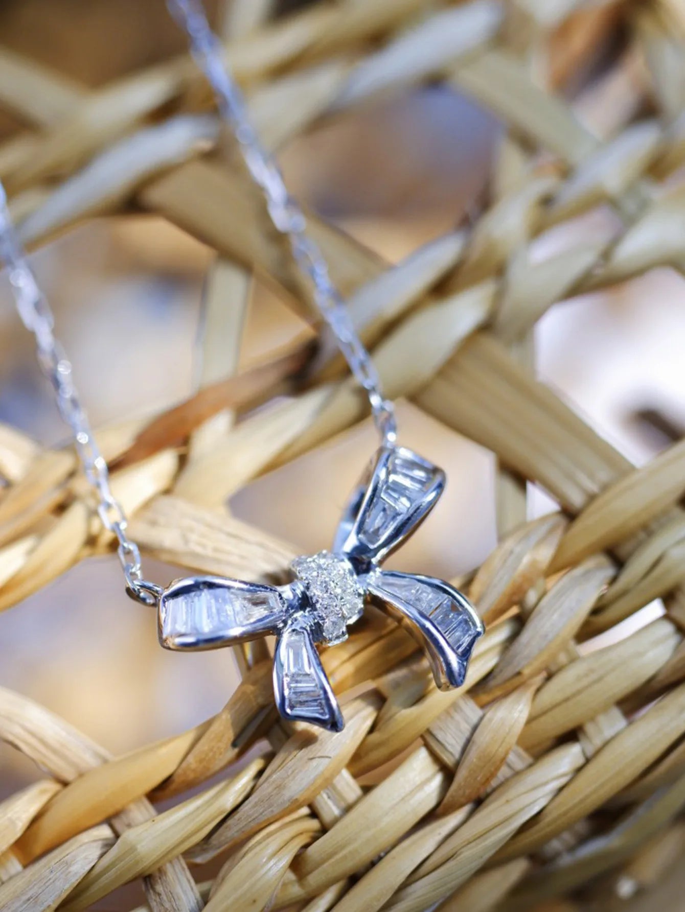 S925 Sterling Silver Women's Necklace Cute Bow Zirconia Pendant Necklace French Jewellery for Daily Wear Holiday Party Gifts