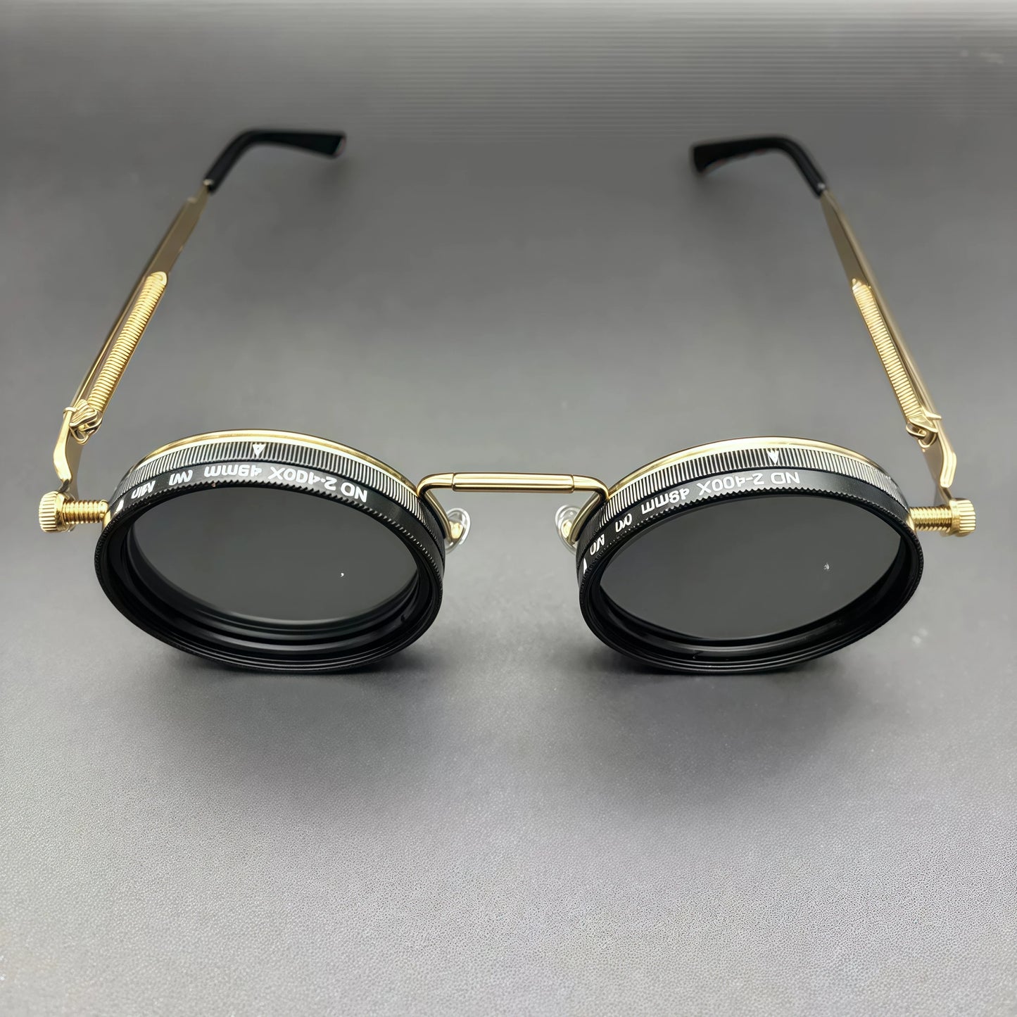 Stylish Dimmable Glasses, Suitable for Multi-Scenario Use, Retro Punk Parties, Festivals, Unisex Easter, Graduation Season, Halloween, Christmas