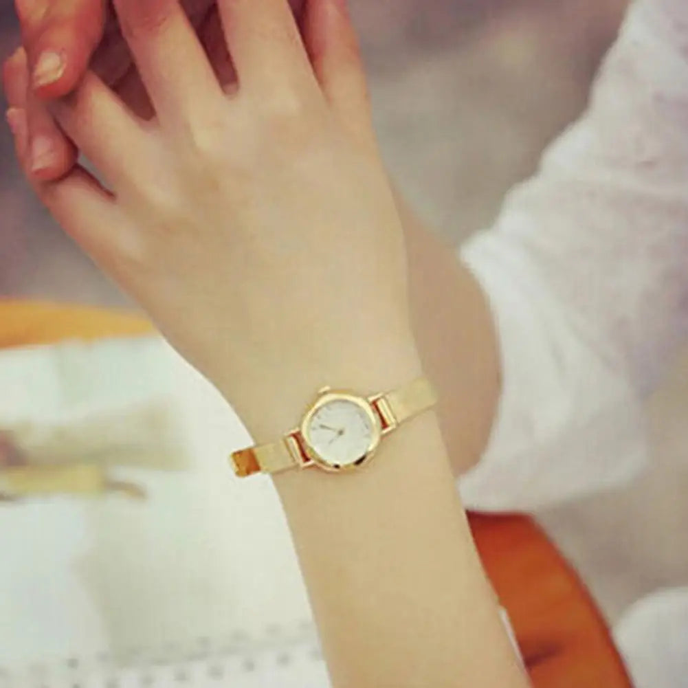Luxury Golden Bracelet Watch Women Fashion Mesh Fine Alloy Band Rhinestone Dial Quartz Wrist Watch Casual Women Watches Clock