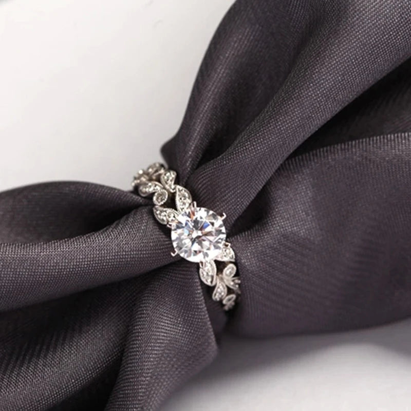 Wedding Engagement Rings For Women 1.5 Carat Zirconia White Gold Color Fashion Jewelry Female Ring Bijoux Bague Wholesale CC097