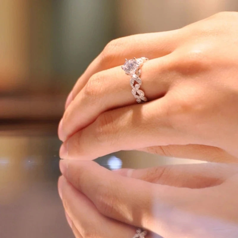 Wedding Engagement Rings For Women 1.5 Carat Zirconia White Gold Color Fashion Jewelry Female Ring Bijoux Bague Wholesale CC097