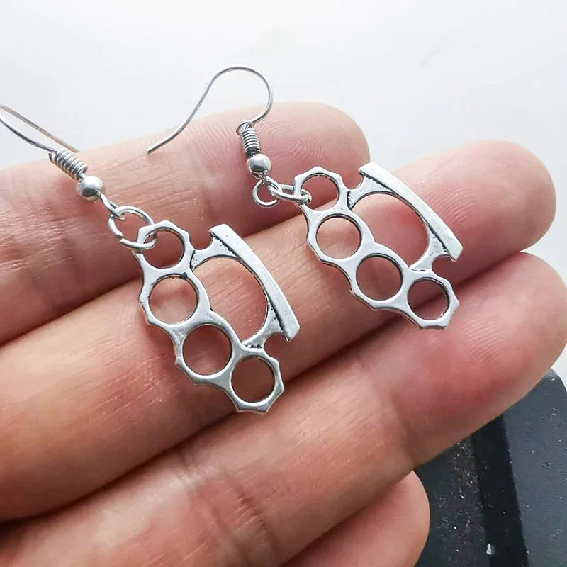 Brass Knuckles Pendant Necklace for men Men Neck Chain Vintage Summer Gothic Goth Jewelry Trend 2022 Accessories Holiday Gifts