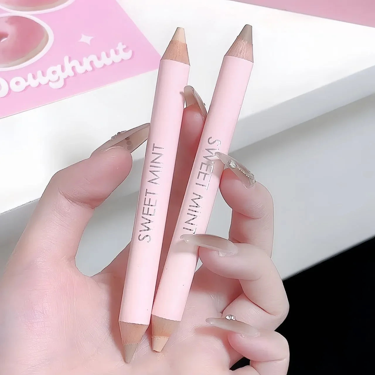 Natural 3D Contouring Pen Face Brightening Corrector Nose Shadow Sculpting Face Silkworm Highlighter Shading Stick Korean Makeup