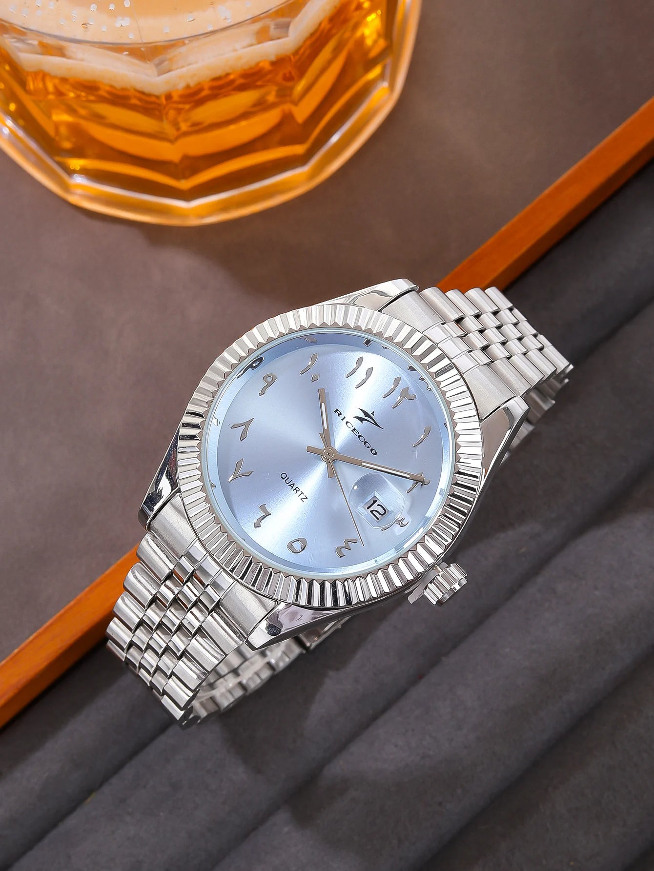 New Men Date Watches High-end Luxury Casual Calendar Stainless Steel Business WristWatch Leisure Sport WristWatch Clock