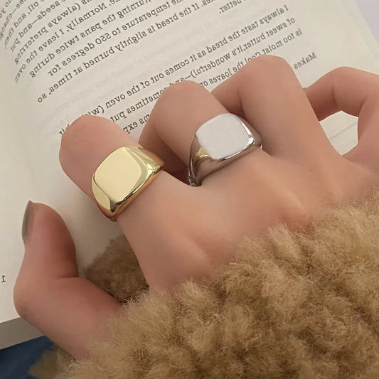 Minimalist ring, men's trend, personality, European and American hip-hop niche design, high-end index finger ring, tail ring