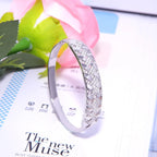 The luxurious golden geometric bracelet collection is an accessory for women's wedding parties and a gift for Nigerian brides' w