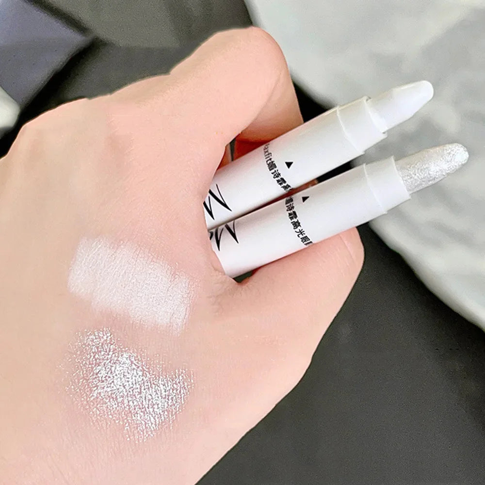 1pc Shimmering Highlight Stick, Glitter White Eyeshadow Pencil for Bright Eyes, Dazzling Effect Makeup Highlighter Pencil, Bronzer type