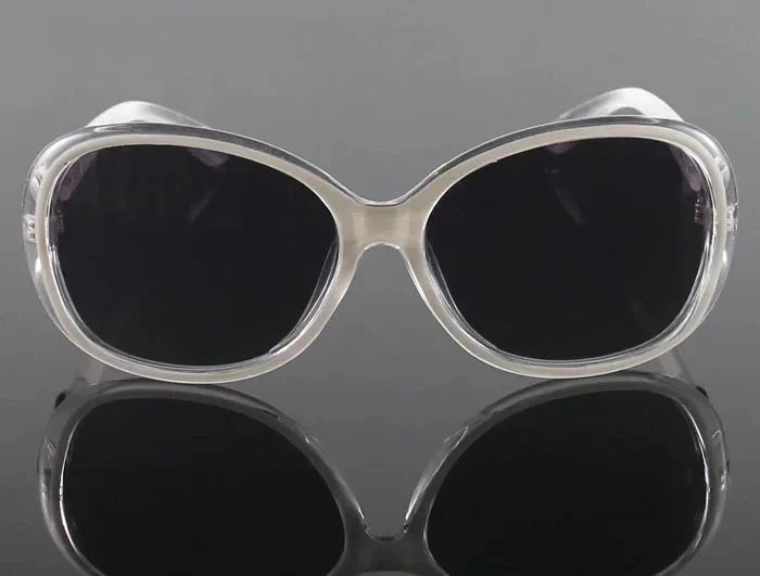 Luxury Sunglasses for Women Brand Design Full Star Sun Glasses Female Mirror Retro Square Ladies Eyewear UV400 Driving Shopping