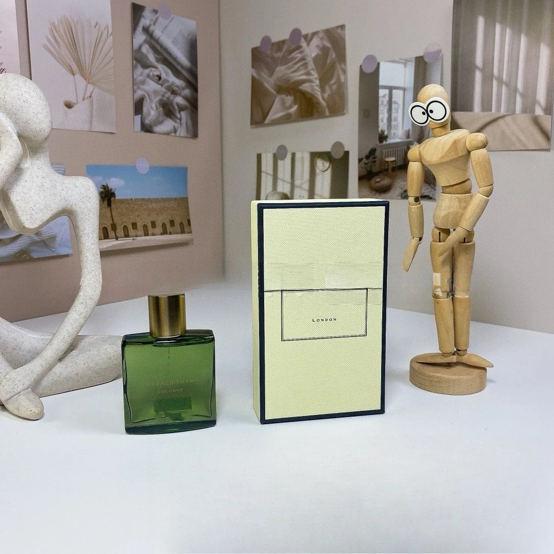 Perfume Emerald-Green Gold-Capped Eau De Cologne Sleek Square Bottled Herbal Fresh Vibrant Crisp Long-Lasting Fragrance Spray