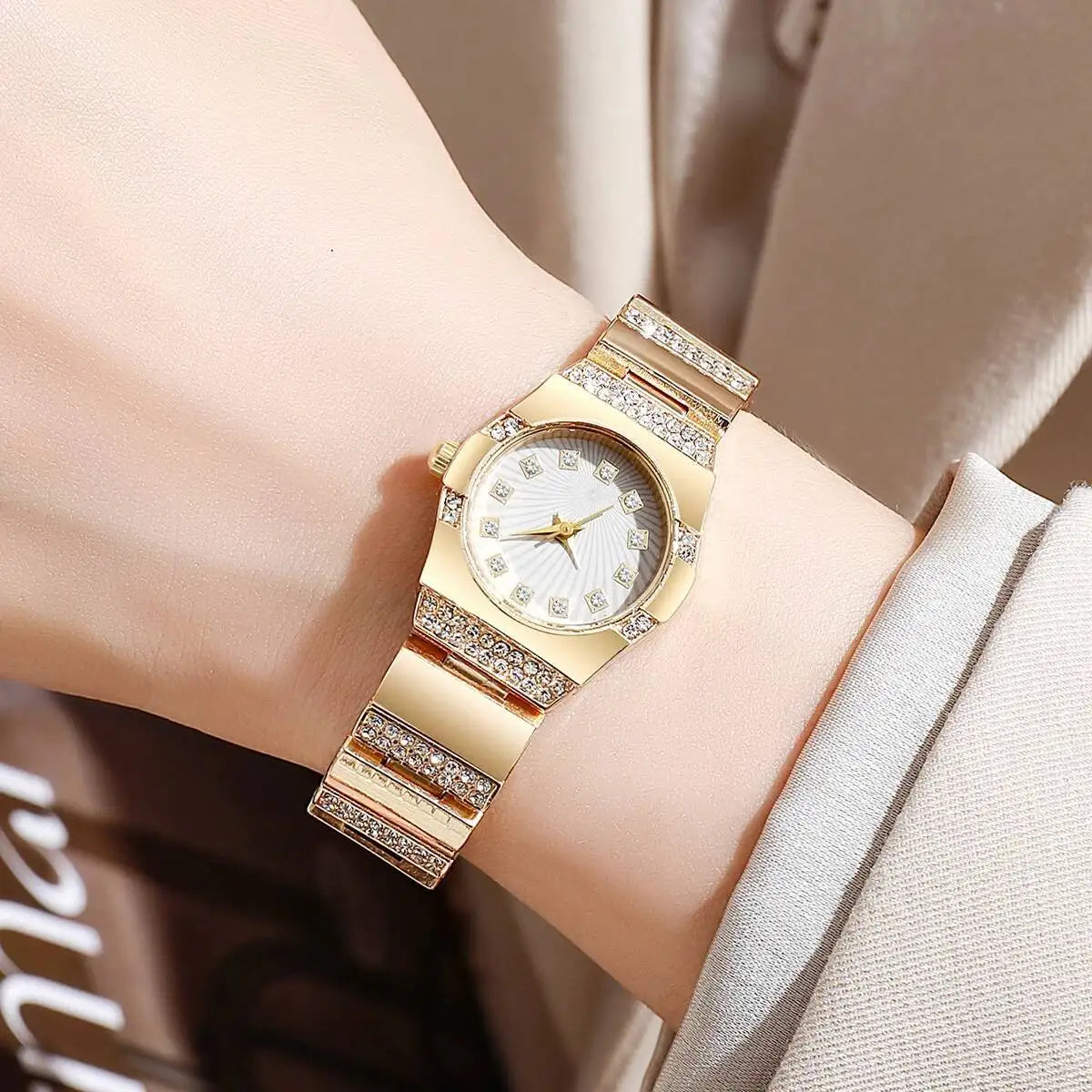 Luxury Rhinestone Women Watches Fashion Small Dial Steel Strap Quartz Wristwatches for Girls Clock Reloj Mujer