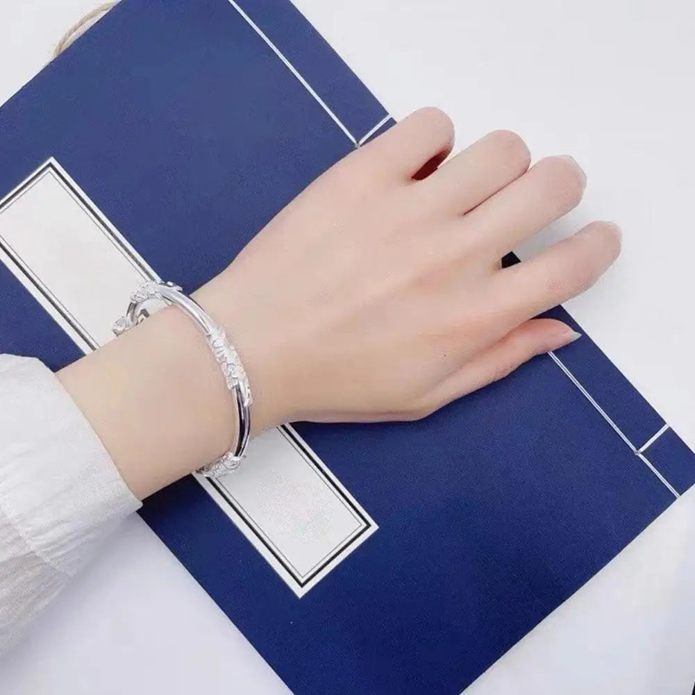Luxury Shiny Full-blown Flowers Bracelet For Women Original Texture Adjustable Solid Bracelets Light Luxury Party Jewelry