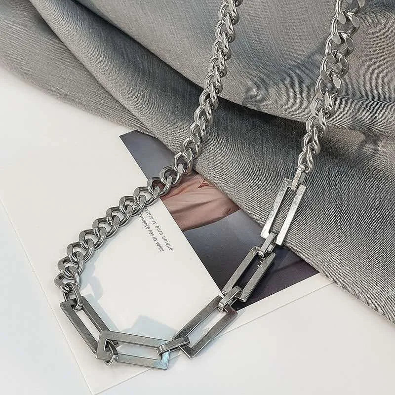 Stainless Steel Chains Rivet Choker Necklace for Men Hiphop Punk Neck Jewelry Short Collar Chain With Pendant Gothic Accessories