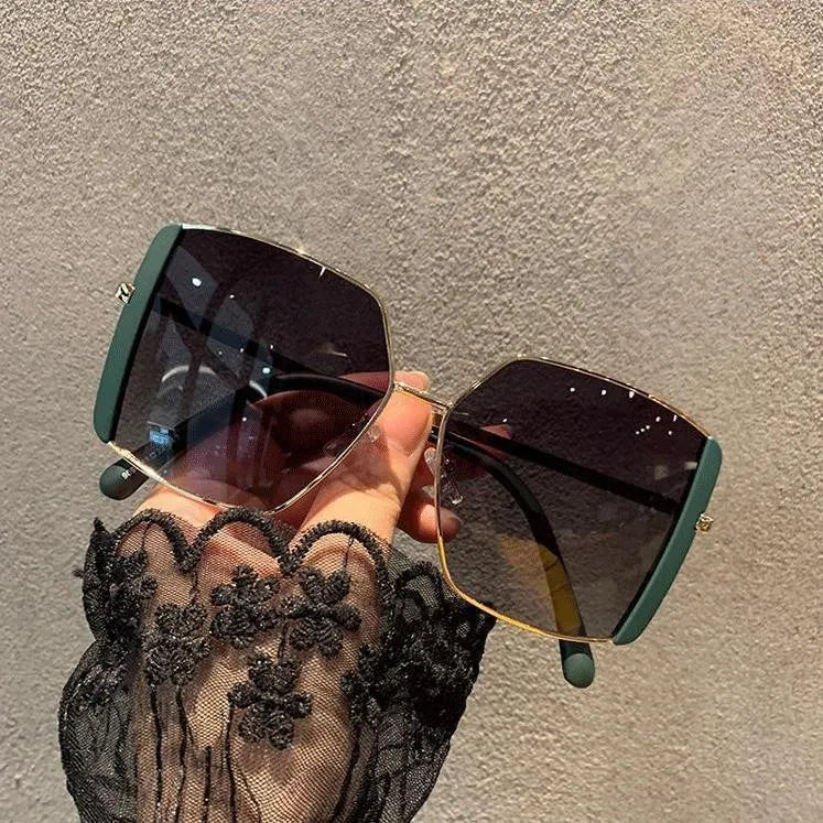 Luxury Oversized Polarized Sunglasses Women Face Slimming Designer Frame UV Protection High Quality Premium Fashion Eyewear