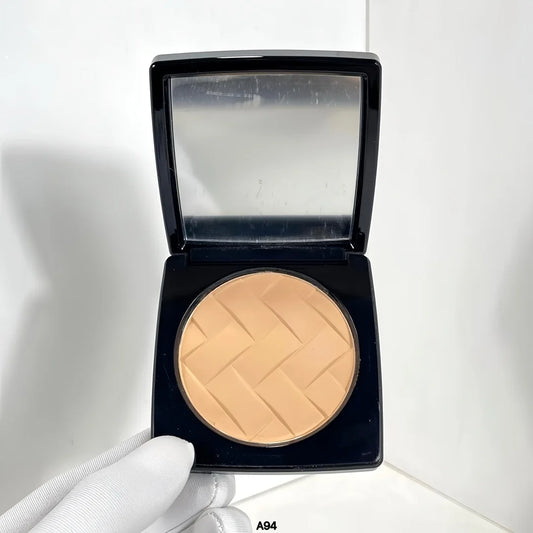 MAKE UP TOOL MAKEUP VITEMIN PRESSED POWDER 8G