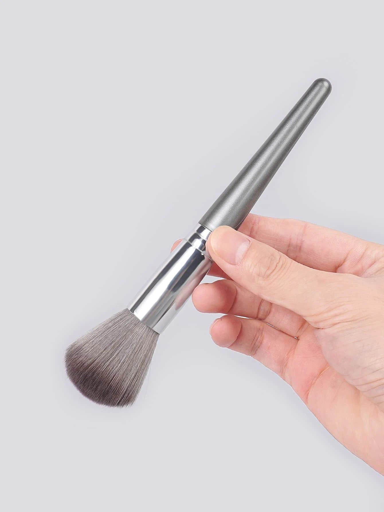 1 Set Of 14 Makeup Brushes Soft Hair Eye Shadow Powder Blusher Face Repair Nose Shadow Makeup Artist Complete Set Of Tools