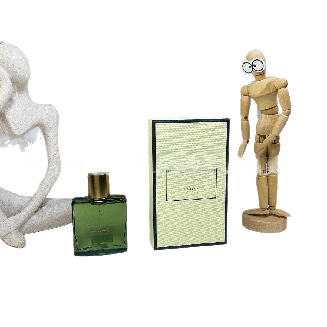Perfume Emerald-Green Gold-Capped Eau De Cologne Sleek Square Bottled Herbal Fresh Vibrant Crisp Long-Lasting Fragrance Spray