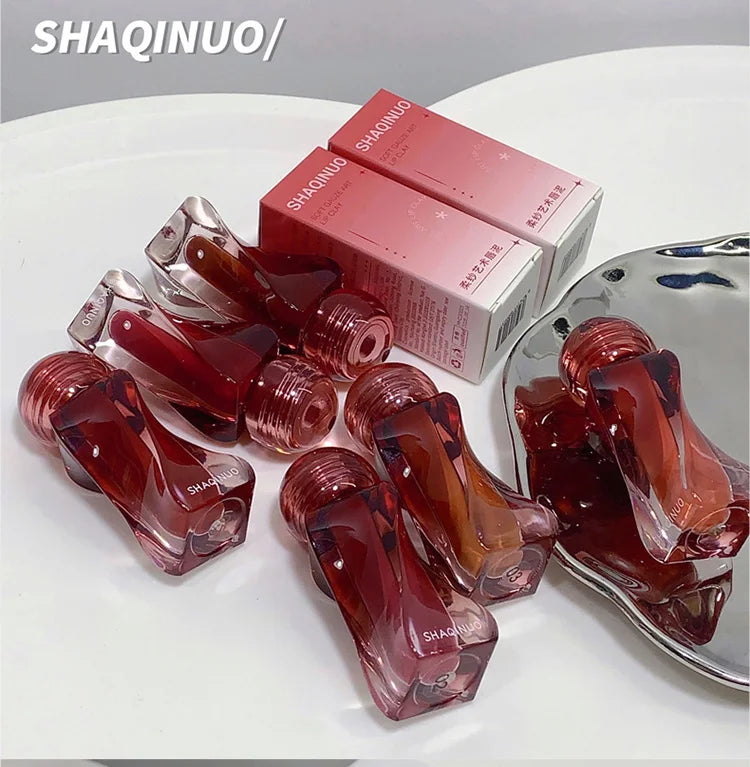 Artistic Soft Mist Mousse Lip Glaze Velvet Matte Lipstick Holding Makeup Not Easy to Sticky Cosmetics Lipstick