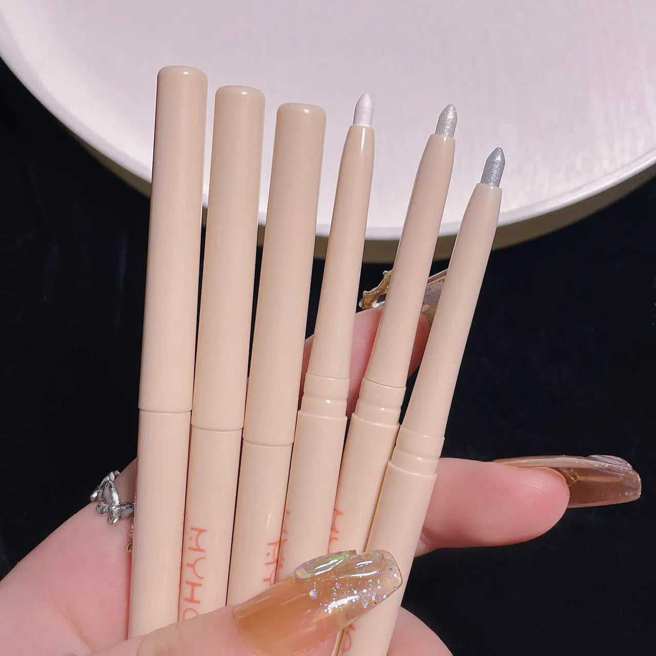 Matte Pearlescent White Eye Shadow Stick Smooth Eye Makeup Highlighter Shimmer Waterproof Pearly Silver Eyeliner Silkworm Pen