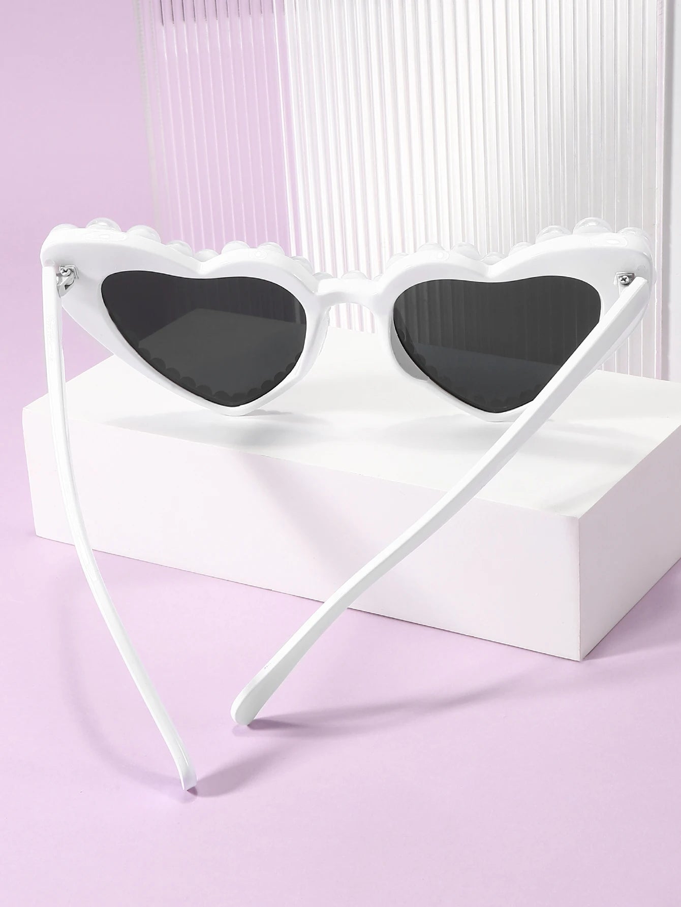 New In Luxury Fine Shimmering Love Pearl Sun Glasses Women Heart Glasses Casual Bling Sunglasses Lentes De Sol Mujer