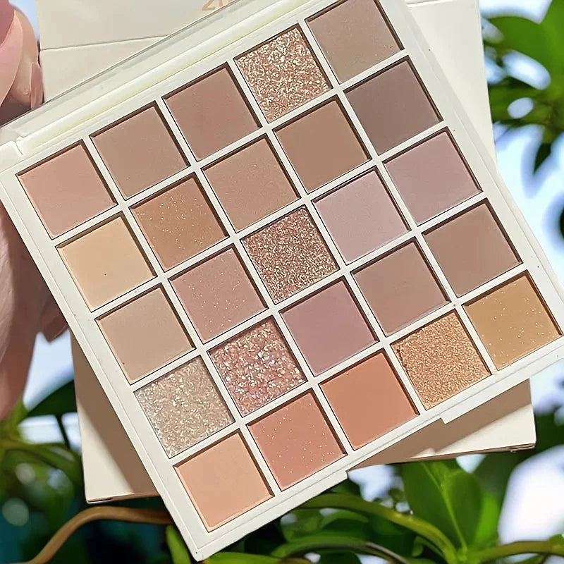 25 Color eye shadow Palette - Matte and glossy finish, waterproof, earth tones, create amazing eye makeup