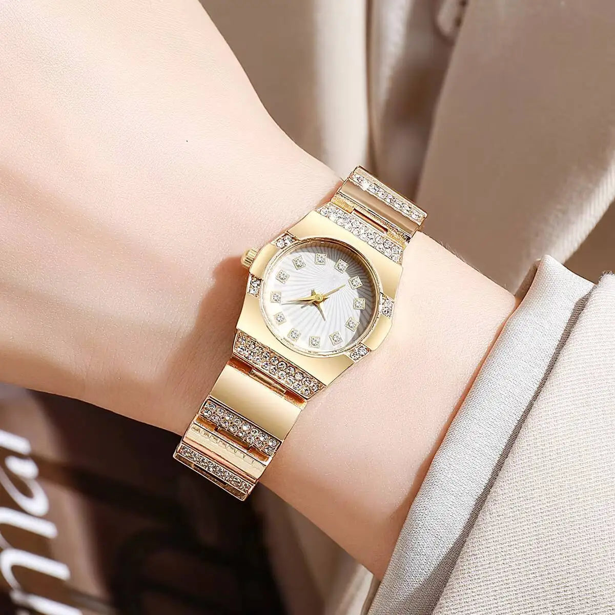 Luxury Rhinestone Women Watches Fashion Small Dial Steel Strap Quartz Wristwatches for Girls Clock Reloj Mujer