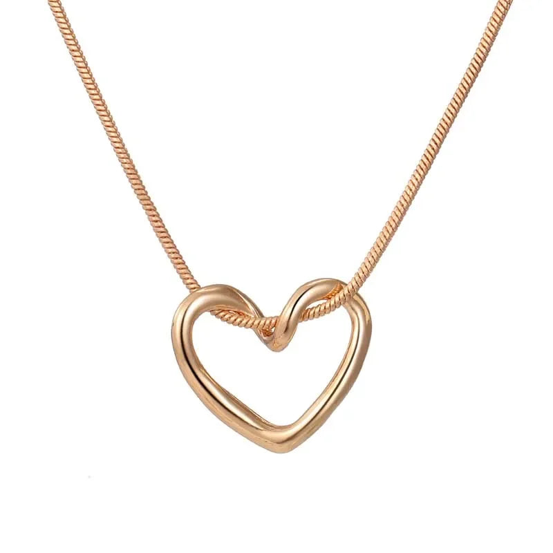 New Heart Necklace Ladies Clavicle Chain Neck Choker Necklaces for Women Jewelry Free Dropshipping Wholesale