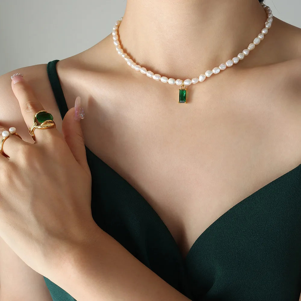 Women's Necklace Elegant Style Crystal Pendant Freshwater Pearl Collarbone Chain Stainless Steel Fashionable Versatile Jewelry