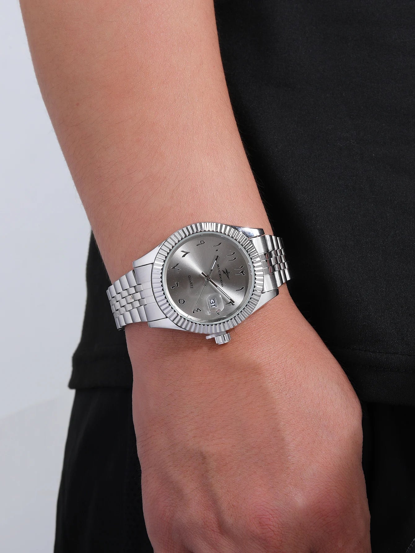 New Men Date Watches High-end Luxury Casual Calendar Stainless Steel Business WristWatch Leisure Sport WristWatch Clock