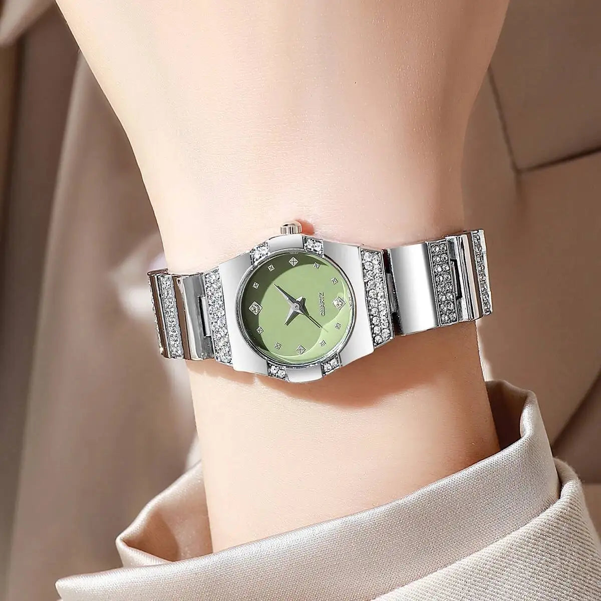 Luxury Rhinestone Women Watches Fashion Small Dial Steel Strap Quartz Wristwatches for Girls Clock Reloj Mujer